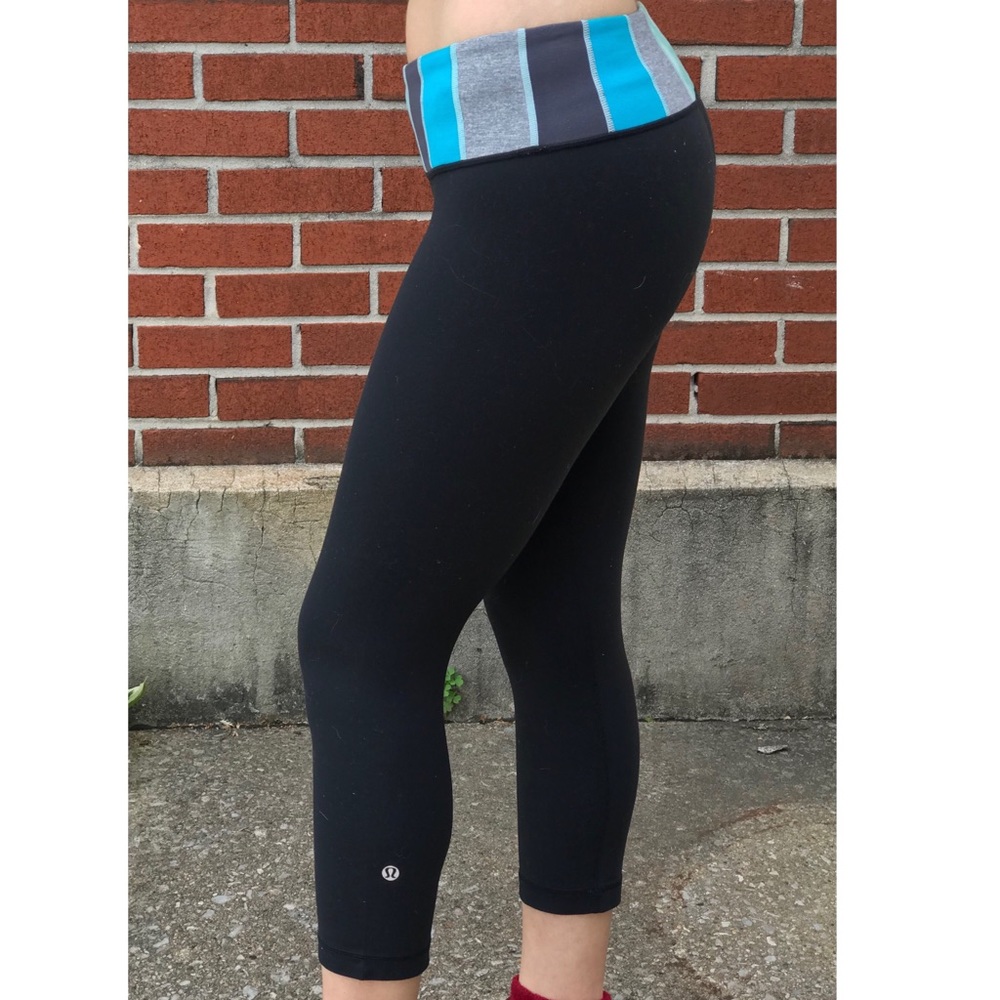 Lululemon Multicolor Color Block Crop Leggings - image 6